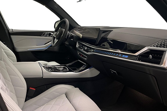 BMW X5 6 of 19