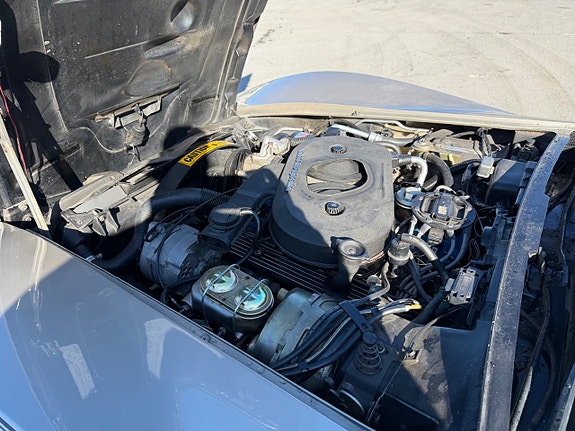 Chevrolet Corvette 15 of 18
