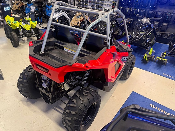 Polaris Rzr 200 EFI 7 of 10