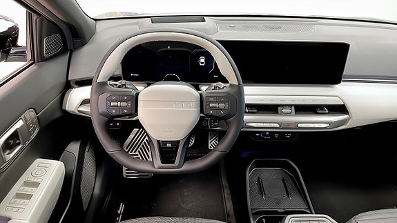 Kia EV4 7 of 12