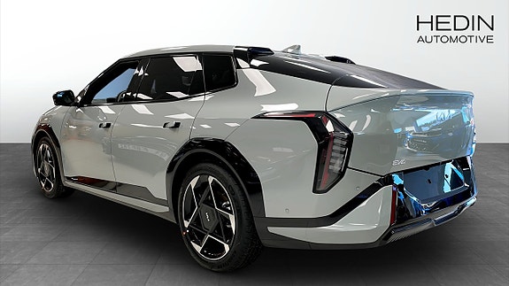 Kia EV4 6 of 12