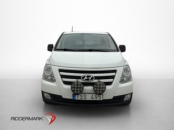Hyundai H-1 5 of 5