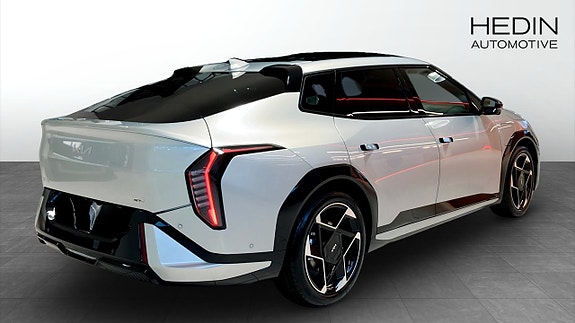 Kia EV4 2 of 13