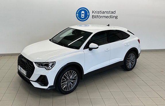 Audi Q3 3 of 5