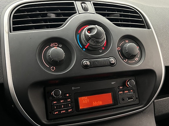 Renault Kangoo Maxi 16 of 21