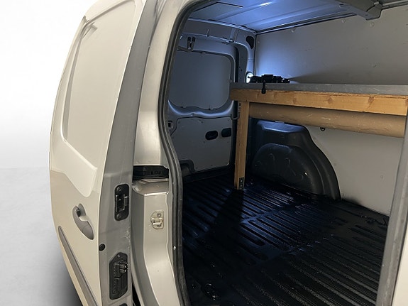 Renault Kangoo Maxi 12 of 21