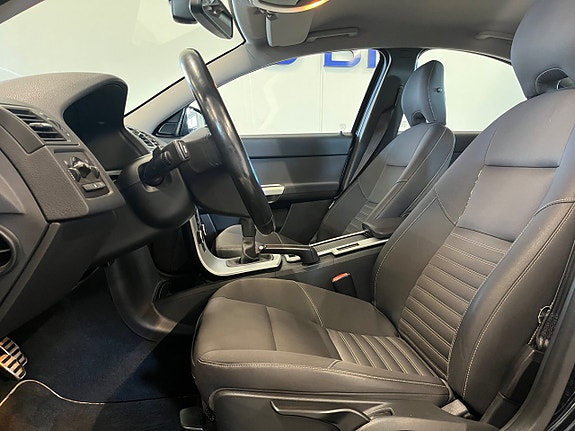 Volvo S40 5 of 5