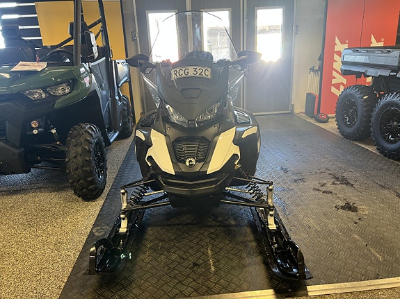 Lynx 59 Ranger Core 600 EFI 35 mil Momsad Mycket utrustning 4 of 14