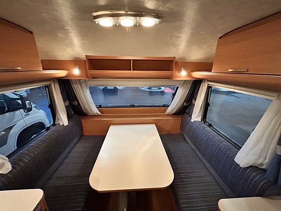 Adria ALTEA 542 DT BARNKAMMARVAGN 3 VÅNINGSSÄNGAR 4 of 5