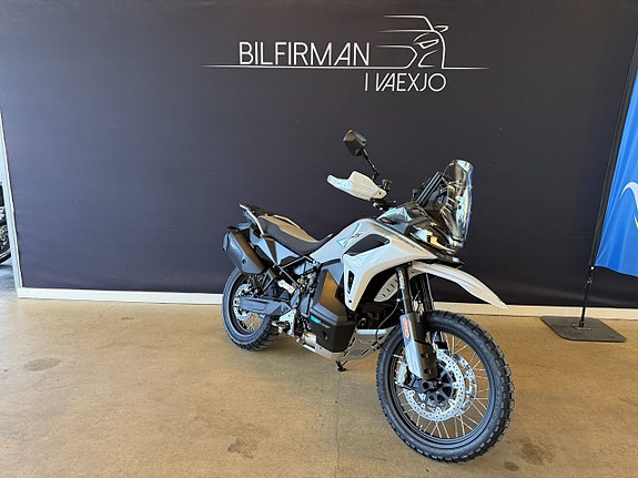 CFMOTO 1000 MT-X UTHYRES!