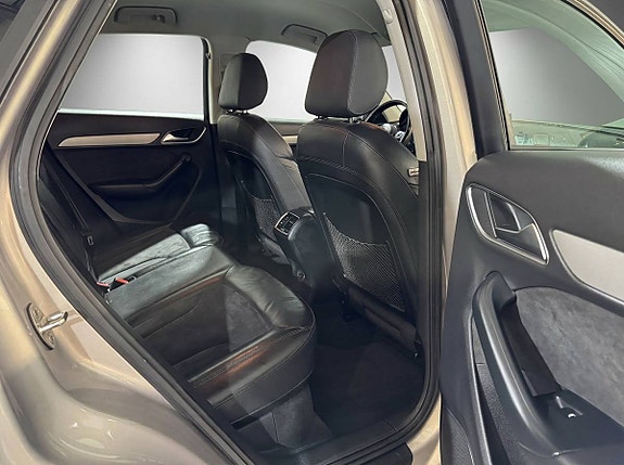 Audi Q3 20 of 23