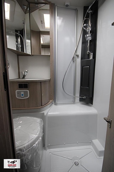 Kabe Travel Master Classic 740 LGB 16 of 17