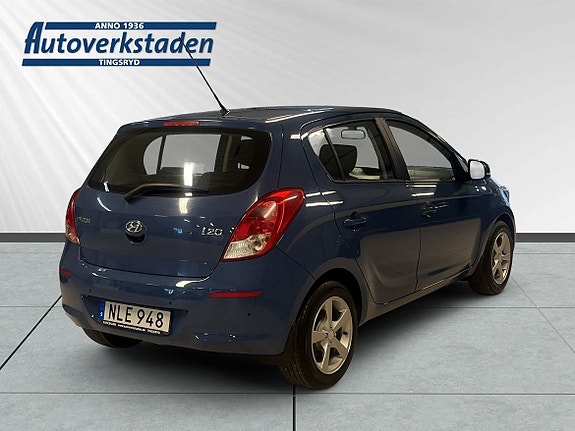 Hyundai i20 3 of 5