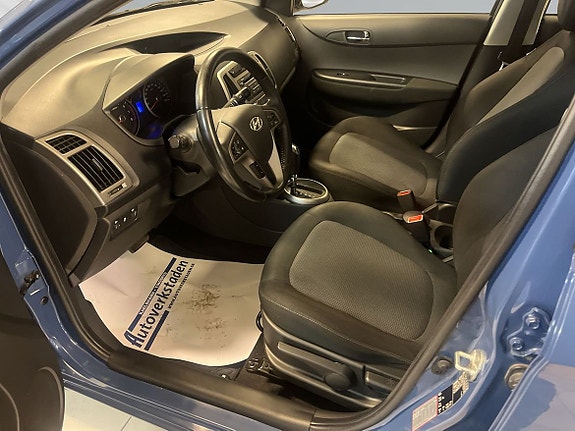 Hyundai i20 6 of 8