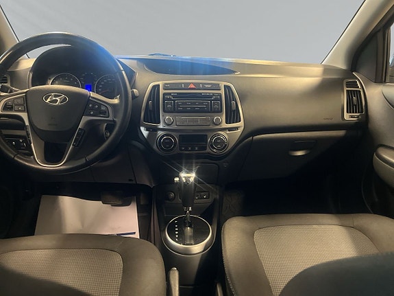 Hyundai i20 8 of 8
