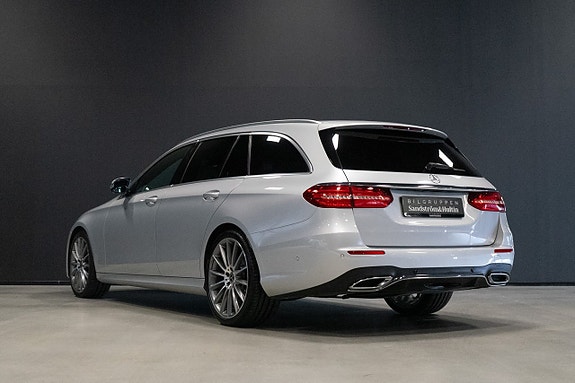 Mercedes-Benz E220 d 4 of 5