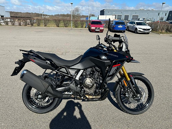 Suzuki V-Strom 800DE 3 of 5