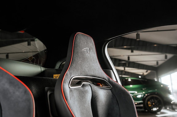 McLaren Artura 16 of 16