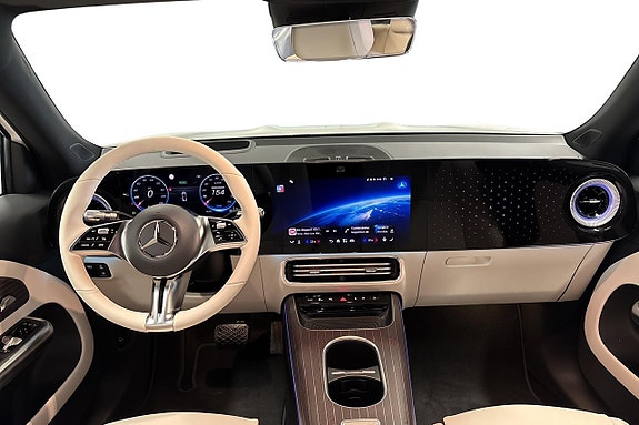 Mercedes-Benz GLB350 12 of 23