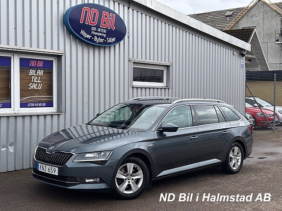 Skoda Superb 2 of 5