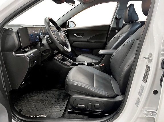 Hyundai Kona 4 of 5