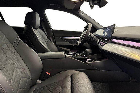 BMW 530e 6 of 18