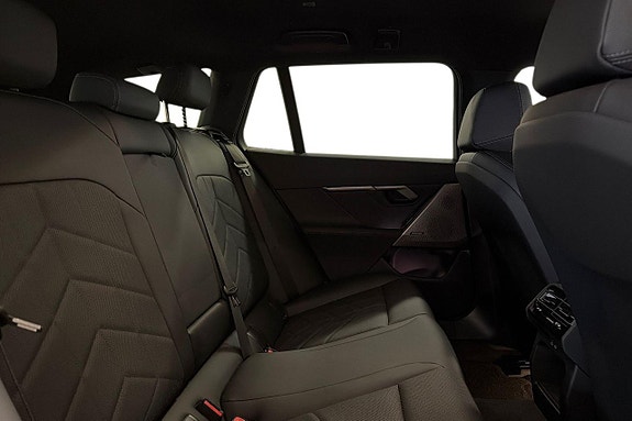 BMW 530e 7 of 18