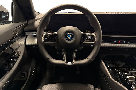 BMW 530e 9 of 18