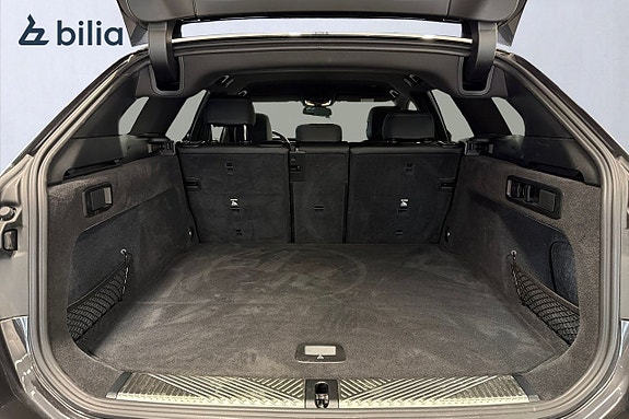 BMW 530e 10 of 18