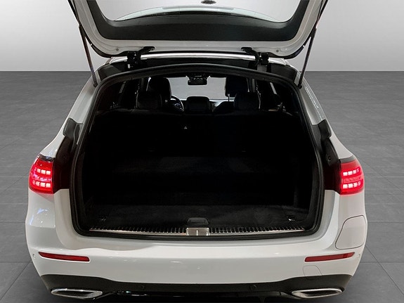 Mercedes-Benz E300 de 15 of 15