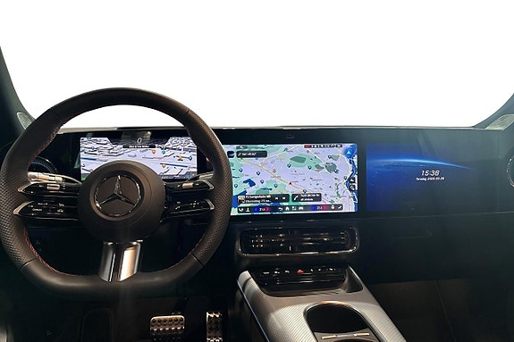 Mercedes-Benz GLB250+ 7 of 12