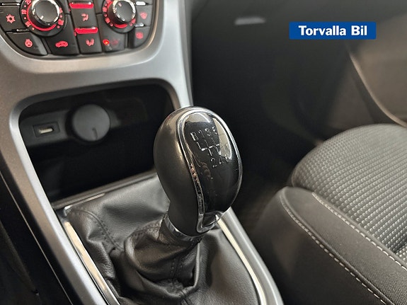Opel Astra 11 of 13