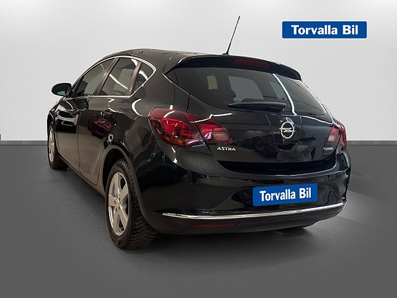 Opel Astra 6 of 13