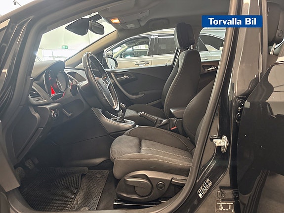 Opel Astra 8 of 13