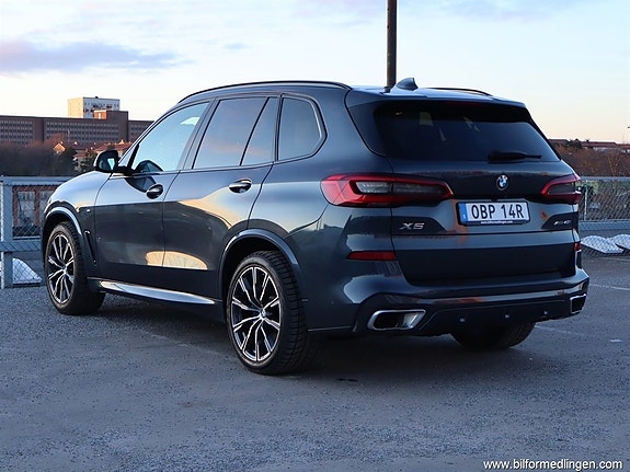 BMW X5 3 of 18