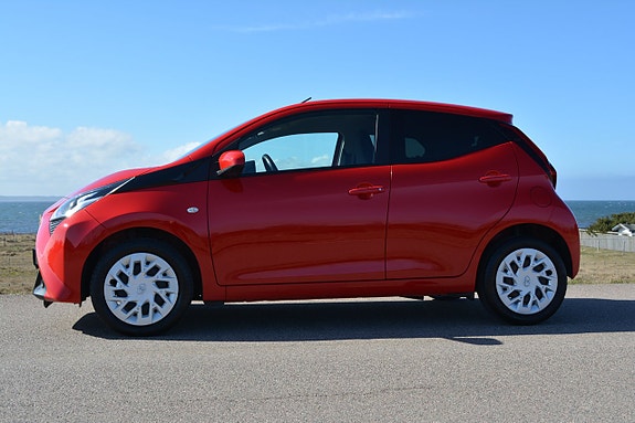 Toyota Aygo 4 of 5