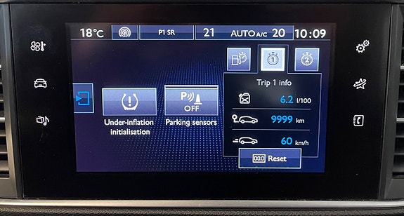 Peugeot 308 SW 13 of 14