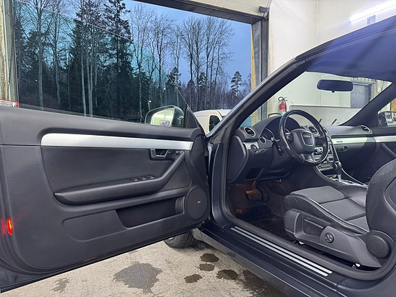 Audi Cabriolet 16 of 17