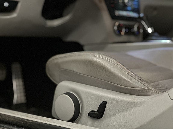 Mercedes-Benz C220 16 of 27