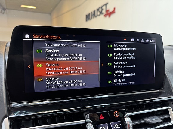 BMW M850i 24 of 26