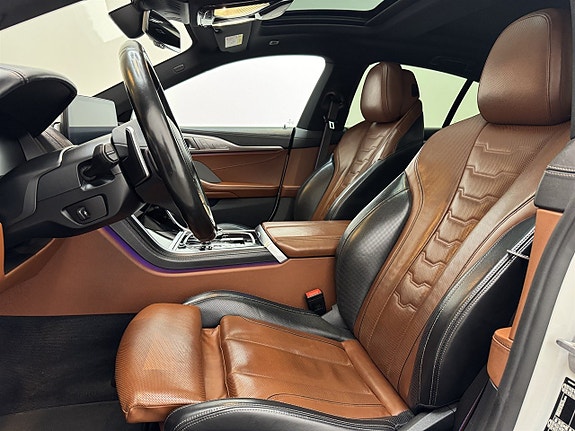 BMW M850i 8 of 26