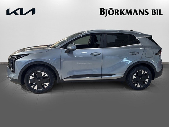 Kia Sportage 2 of 5