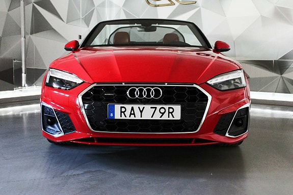Audi A5 9 of 27