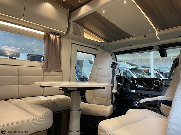 Kabe Imperial Travel Master Intergrated R i830 LGB 6 of 13