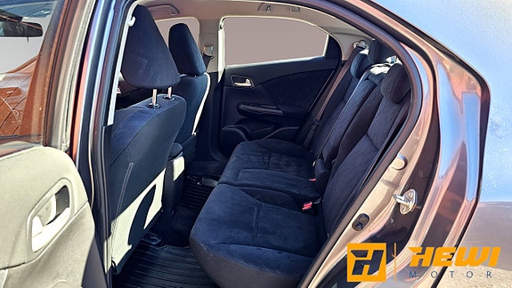 Honda Civic 8 of 14