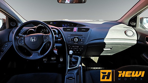 Honda Civic 7 of 14
