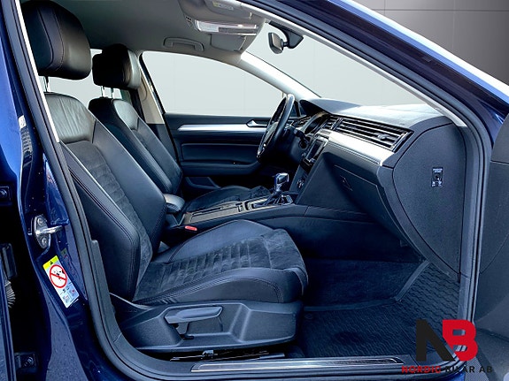 Volkswagen Passat 3 of 5