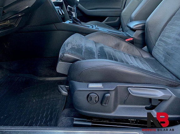 Volkswagen Passat 14 of 26
