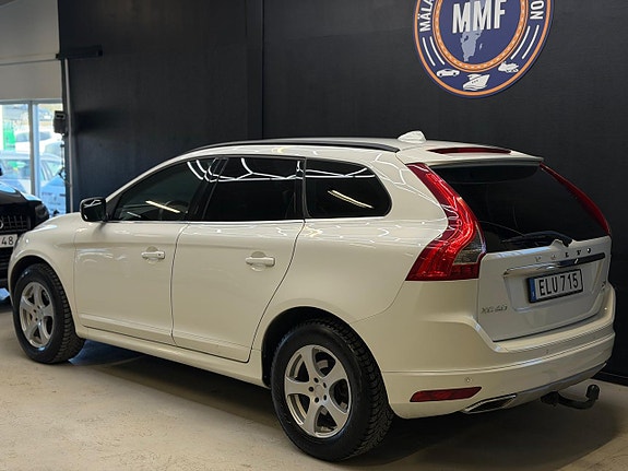 Volvo XC60 22 of 25
