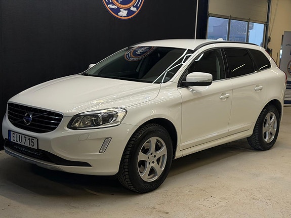 Volvo XC60 4 of 25